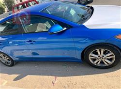 هیۆندای ئەلەنترا